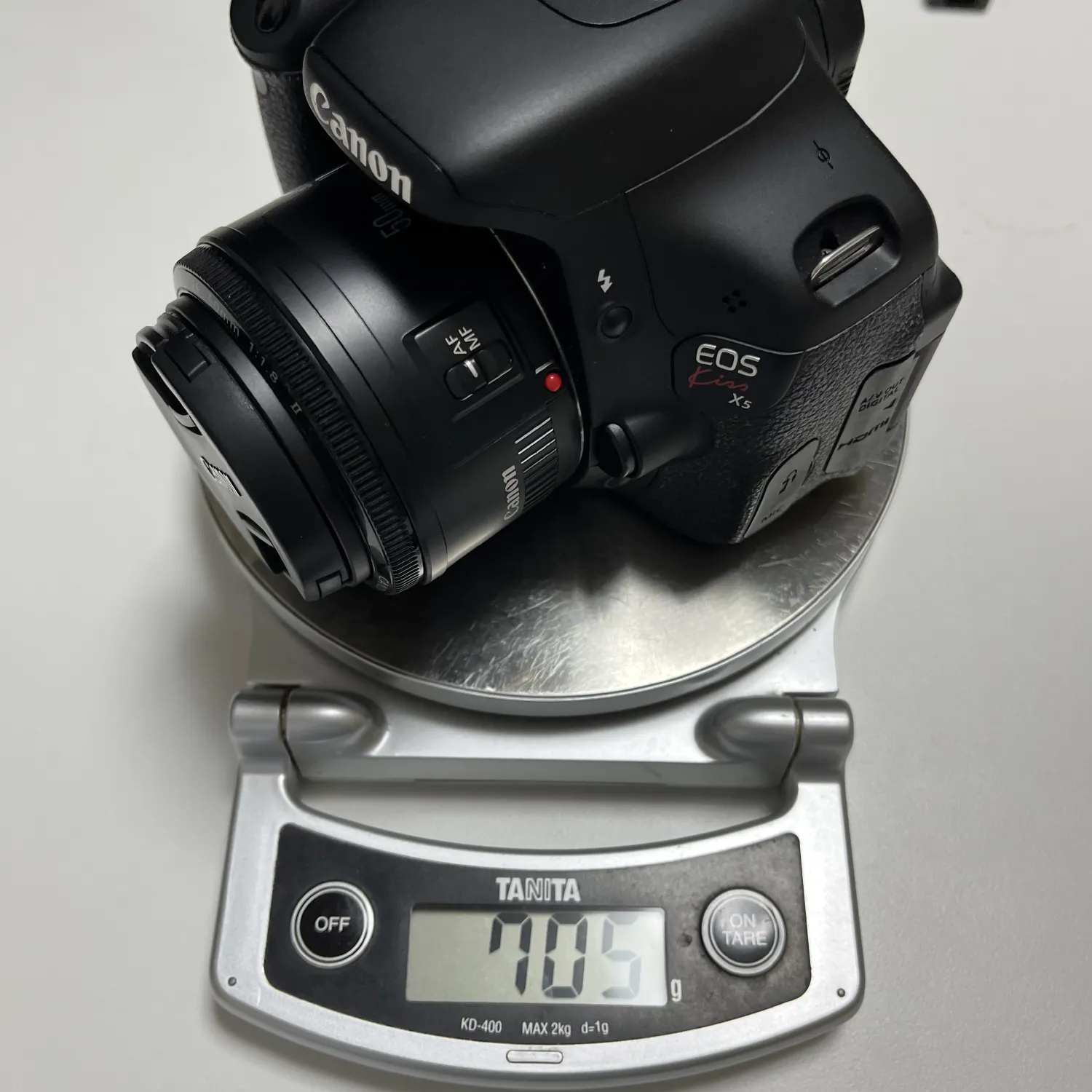 CANON EOS KISS X5の重量測定