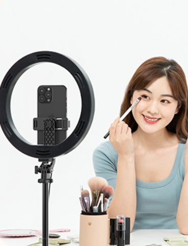 google pixelに最適な自撮り棒のリング照明セットイメージ